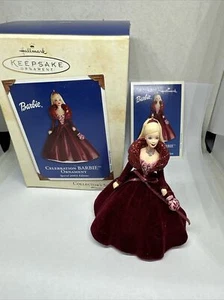 EDIZIONE SPECIALE 2002 HALLMARK KEEPSAKE CELEBRATION BARBIE 3° IN SERIE ORNAMENTO - Foto 1 di 5