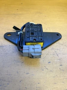 1990-1995 TOYOTA 4RUNNER DECELERATION SENSOR RELAY 89441-12020 - Picture 1 of 6