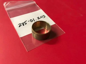 ZUNDAPP • NOS RH Crankcase Bushing 285 01 203 Type 520 GS 125 MX C459 C479 C478 - Picture 1 of 1