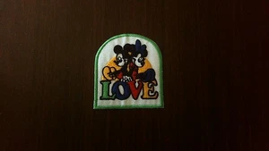 Aufnäher - Mickey & Minnie Love (Disney) - unbekannter Hersteller - Bild 1 von 2