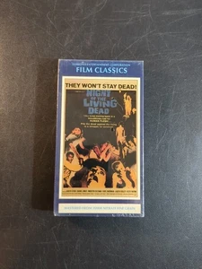 Night Of The Living Dead VHS Tape 1968 Hal Roach Studios Sealed Copyright 91 - Picture 1 of 10