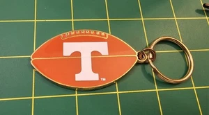 Tennessee Volunteers Football Metal Keychain. NCAA SEC Football - Picture 1 of 2