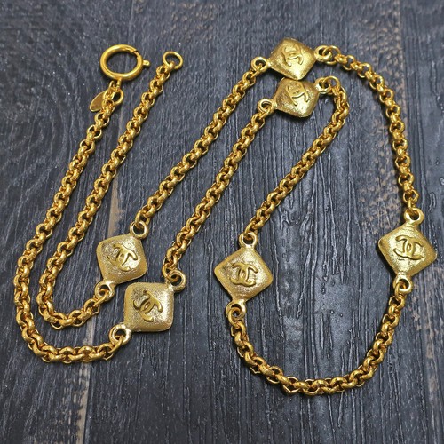 Collana CHANEL placcata oro logo CC vintage catena lunga ciondolo #939c rialzo