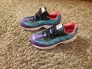 Nike Air Max 95 Now PS Green Hyper Pink Size 1Y BQ7219-300 - Picture 1 of 7