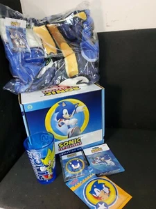 Sonic The Hedgehog Collector Gift Box Drinking Glass, Blanket, Air Freshener - Picture 1 of 10