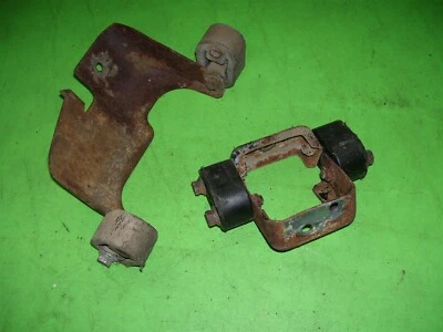 85 Nissan 300ZX Z31 2+0 NA Exhaust Muffler HANGERS Hanger Bracket Pipe OEM  - Image 1 of 2