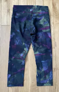 LULULEMON KURZE LEGGINGS GRÖSSE 8 LN - Bild 1 von 3