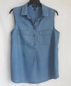 Jones New York Sleeveless Top Sz S Blue Denim-like Partial Button Down Casual - Picture 1 of 7
