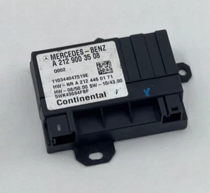 Mercedes-BenzW212 Fuel Pump Control Module A2129003508 - Picture 1 of 3