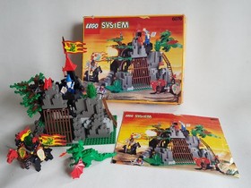 LEGO 6076 Dark Dragon's Den 1993 6076-1 incl original box & instructions original packaging