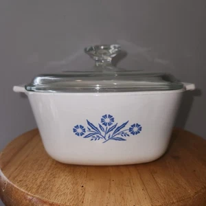 VERY RARE Vintage Corning Ware Blue Cornflower Stamp On Bottom Chipped Lid - Picture 1 of 8