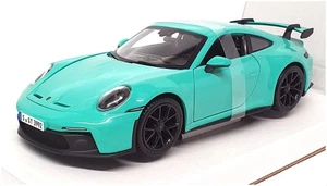 Burago 1/24 Scale Diecast 18-21104 - Porsche 911 GT3 - Green - Picture 1 of 5