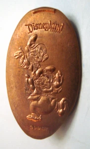 DISNEYLAND DL0364 - Dopey & Happy -- elongated copper penny - Picture 1 of 2