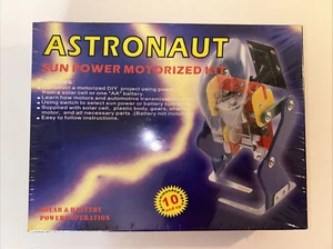 Astronaut Sun Power MOTORIZED KIT Solar and Battery Operation STEM - Picture 1 of 2