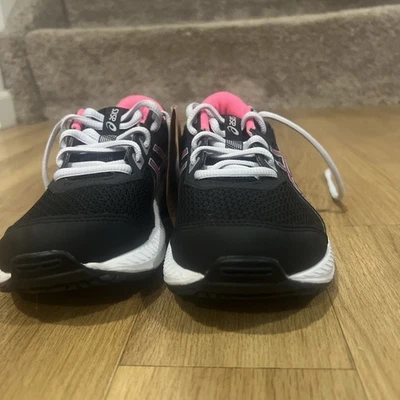 Zapatillas Asics (niños) talla 4,5 Foto 1 de 4