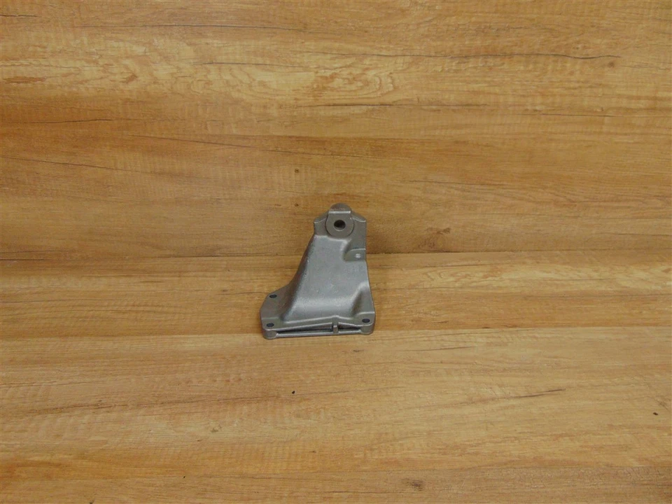 Engine Right Carrier Genuine Mercedes M112/M113 - A1122231204 - Image 1 of 1