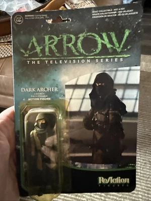 Serie de TV CW Arrow & Flash Funko Super7 Reaction 3.75" Dark Archer en paquete Foto 1 de 2