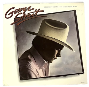 George Strait ~Does Fort Worth Ever Cross Your Mind ~ Orig. LP/Vinyl 1984 NM~12 - Picture 1 of 4