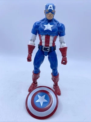Boné Marvel Legends Capitão América Wolf Onslaught BAF Wave INCOMPLETO - Imagem 1 de 4