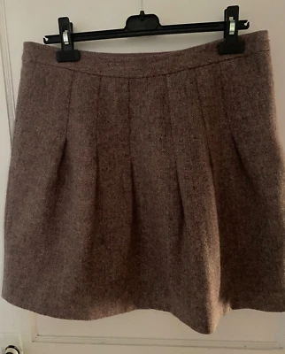 Gap 35in waist skirt, above knee skirt, 100% wool plum herringbone - Image 1 of 4