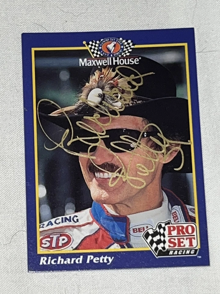 Richard Petty 1992 PRO SET MAXWELL HOUSE NASCAR HALL OF FAMER autographed card - Image 1 of 1