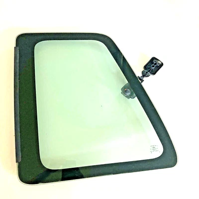 Ford Explorer Sport 1993-2002 cuarto derecho ventana de ventilación de vidrio (con pestillo) lado del conductor Foto 1 de 4