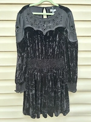 Vestido Cupio Jet Negro Manga Larga Terciopelo Adornado, Nuevo con Etiquetas, Grande Foto 1 de 4