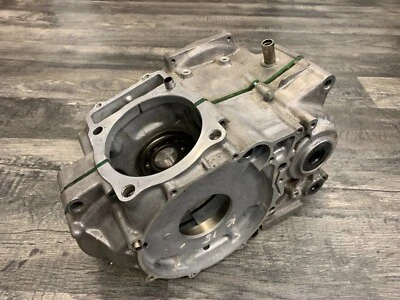 Honda 1993-2022 XR650L Left & Right Motor Engine Crankcases Crank Cases OEM * - Image 1 of 4