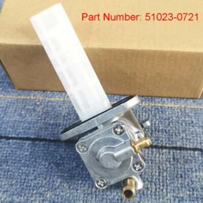 Conjunto de grifo de combustible para Kawasaki 51023-0721 GPZ750 ZX750G GPZ900R ZX900A Foto 1 de 4