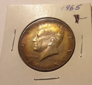 1965 KENNEDY HALF DOLLAR 40% SILBER GOLD HAARTÖNUNG LOOK - Bild 1 von 7