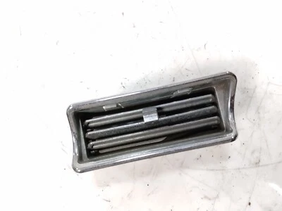 Parrilla de tablero de ventilación de aire Honda Goldwing GL1800 2002 Foto 1 de 4