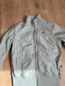 Napapijri Übergangs,leichte Jacke. leichte spuren von Tasche tragen siehe Foto - Bild 1 von 5