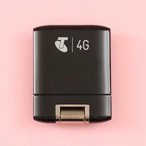 Telstra Sierra Wireless AirCard 320U USB Wireless Modem Mobile Router 4G LTE - Afbeelding 1 van 4