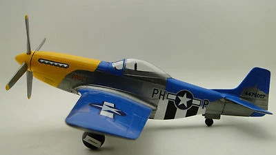 WW2 Flugzeug Modellflugzeug1 48Jäger17gebaut51Rüstung4Bomber b Karussell f p - Bild 1 von 4