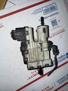 ✅Module liquide d'échappement diesel (DEF) BMW X5 3.0L L6 BOSCH 2010-2013 2011 2012 - Photo 1 sur 9