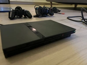 PlayStation 2 + Controller + Speicherkarte+ Games (SingStar + Spielset) - Bild 1 von 18