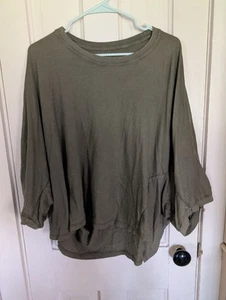 Aerie Women's Size XL Olive Army Green Slouchy Oversized T Shirt Cropped - Picture 1 of 5