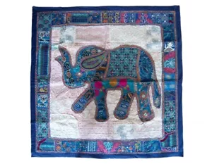 INDIA HAND EMBROIDERY CARPET WALL HANGING APPLIQUE HANDCRAFTED ELEPHANT DESIGN - Picture 1 of 2
