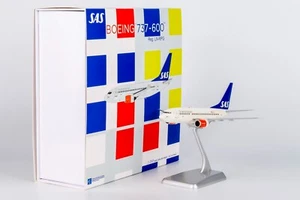 Scandinavian Airlines-SAS B737-600 LN-RPG (el último 736 retirado de SK) 1:200 - Imagen 1 de 13