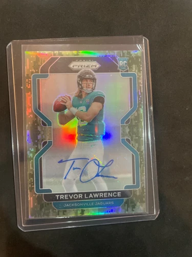 Trevor Lawrence 2021 Panini Prizm #331 Camo Prizm RC AUTO 13/25  SSP rare!!Clean