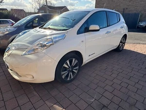 30kw Nissan Leaf Tekna 2016 - BOSE - H/Steering Wheel - H/ Rear Seats Leather - Picture 1 of 9