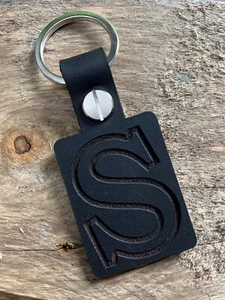 S Letter Initial Name Keyring Alphabet Leather Keychain Fob Gift Black - Picture 1 of 2