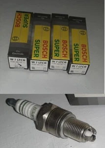 KIT 4 X BOSCH Candela accensione 0241235757 pe VW GOLF SKODA AUDI 80 SEAT IBIZA - Picture 1 of 4