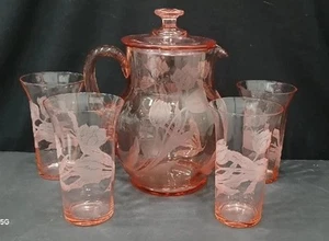 Juego de 4 vasos y jarra de agua vintage con tapa grabada de tulipán rosa de vidrio Cambridge - Imagen 1 de 11