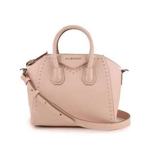 Mini bolso de hombro GIVENCHY Antigona con tachuelas rosa desnudo - Imagen 1 de 9