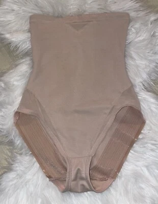 Miraclesuit 2785 Modelador Extra Firme Cintura Alta Feminino M Bege Novo - Imagem 1 de 4