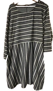 Suzanne Betro Plus Size Dress 3x Navy Striped W/ Pockets 3/4 Length Sleeves - Picture 1 of 9