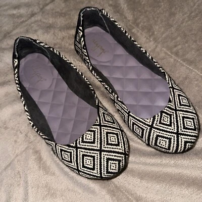 Тканевые туфли-слипоны Jellypop Elsa с геометрическим принтом верхний круглый носок размер 6 - Изображение 1 из 4