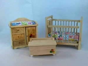 Dollhouse Miniature Oak Baby Furniture Set Crib Changing Chest Toy Box 1:12 - Picture 1 of 4