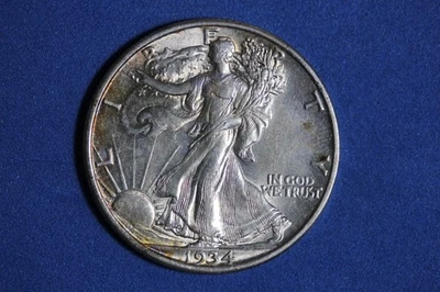 ESTATE FIND 1934 WALKING LIBERTY HALF DOLLAR #K57244 - Image 1 of 2